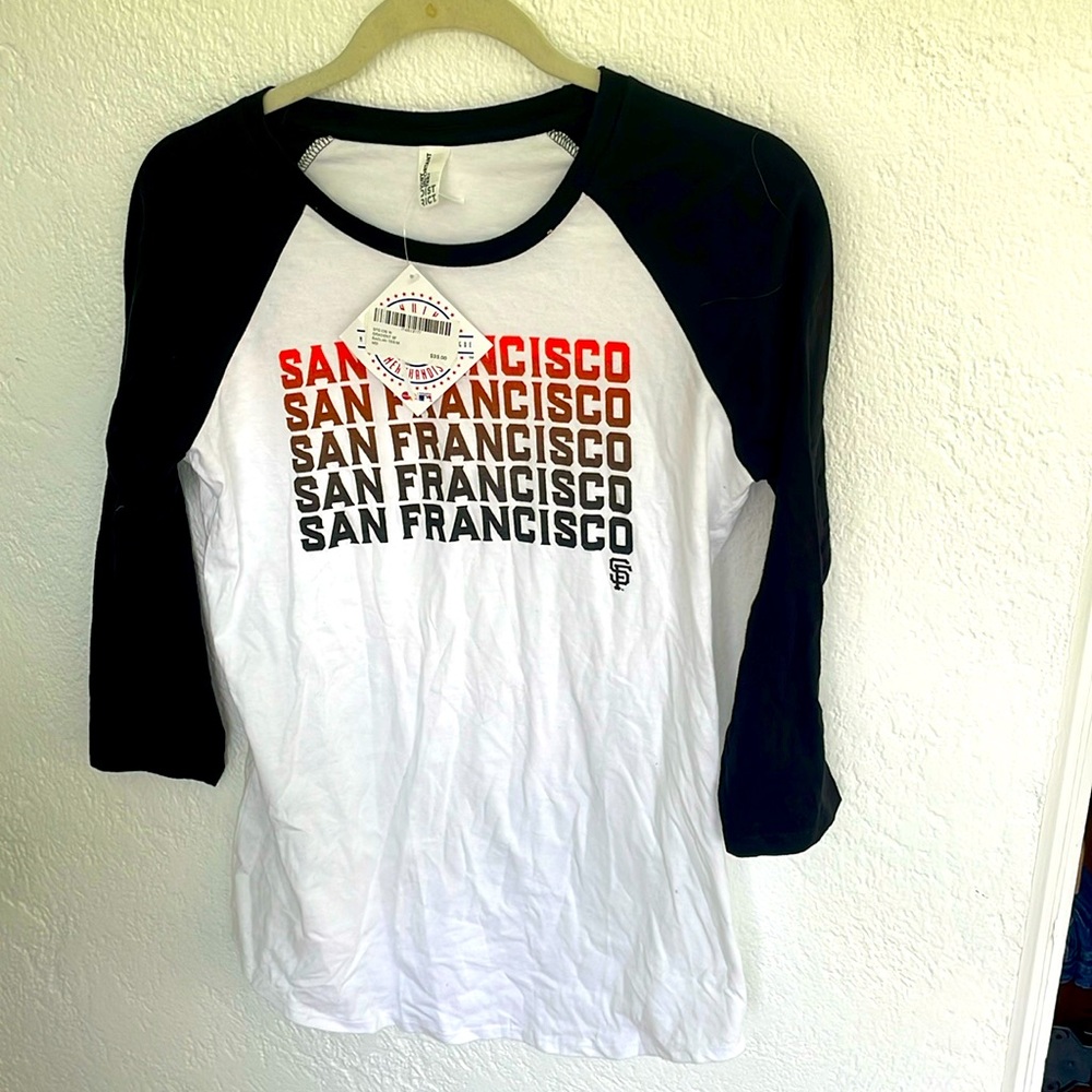 NWT San Francisco Sport 3/4 sleeve Two‎ Tone Fitted Tee Shirt Medium